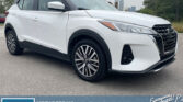 Used SUV 2021 Nissan Kicks White for sale in Vancouver