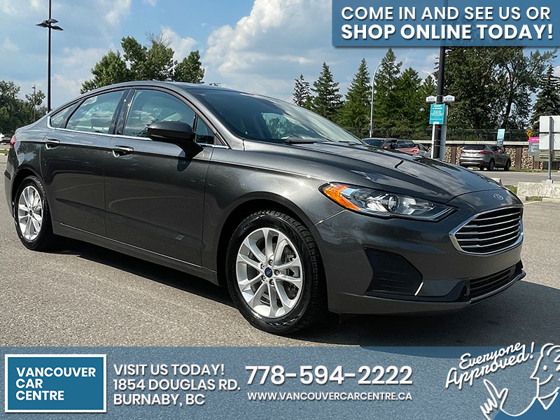 Used Sedan 2019 Ford Fusion Grey for sale in Vancouver