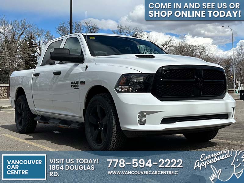 Used Crew Cab 2021 Ram 1500 Classic White for sale in Vancouver